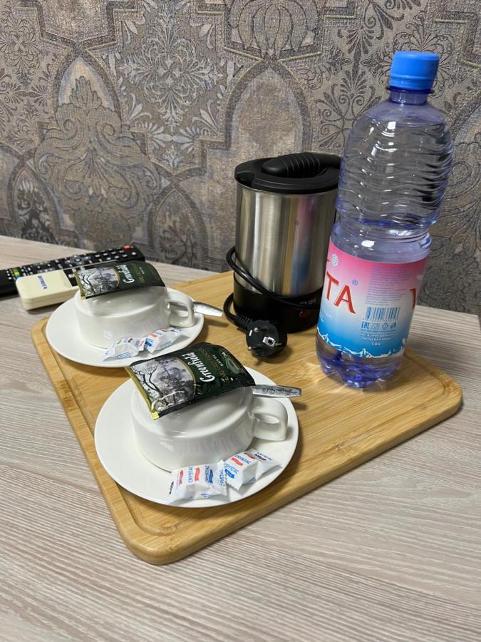 Deluxe Plaza Hotell Alma-Ata Exteriör bild