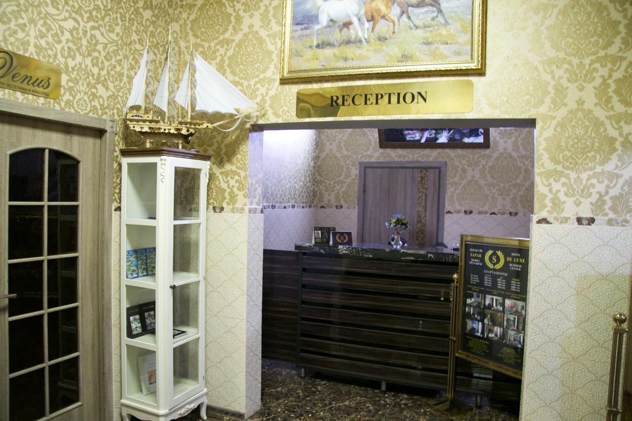 Deluxe Plaza Hotell Alma-Ata Exteriör bild